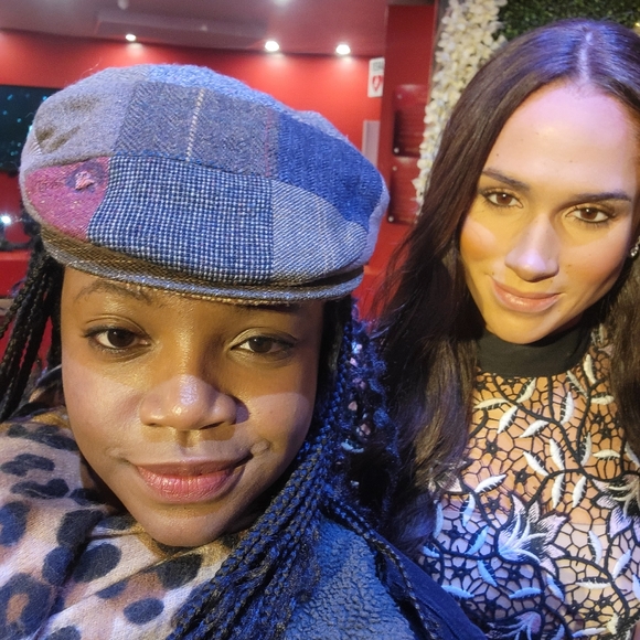 Meet The Seller💫 - Picture 2 of 5